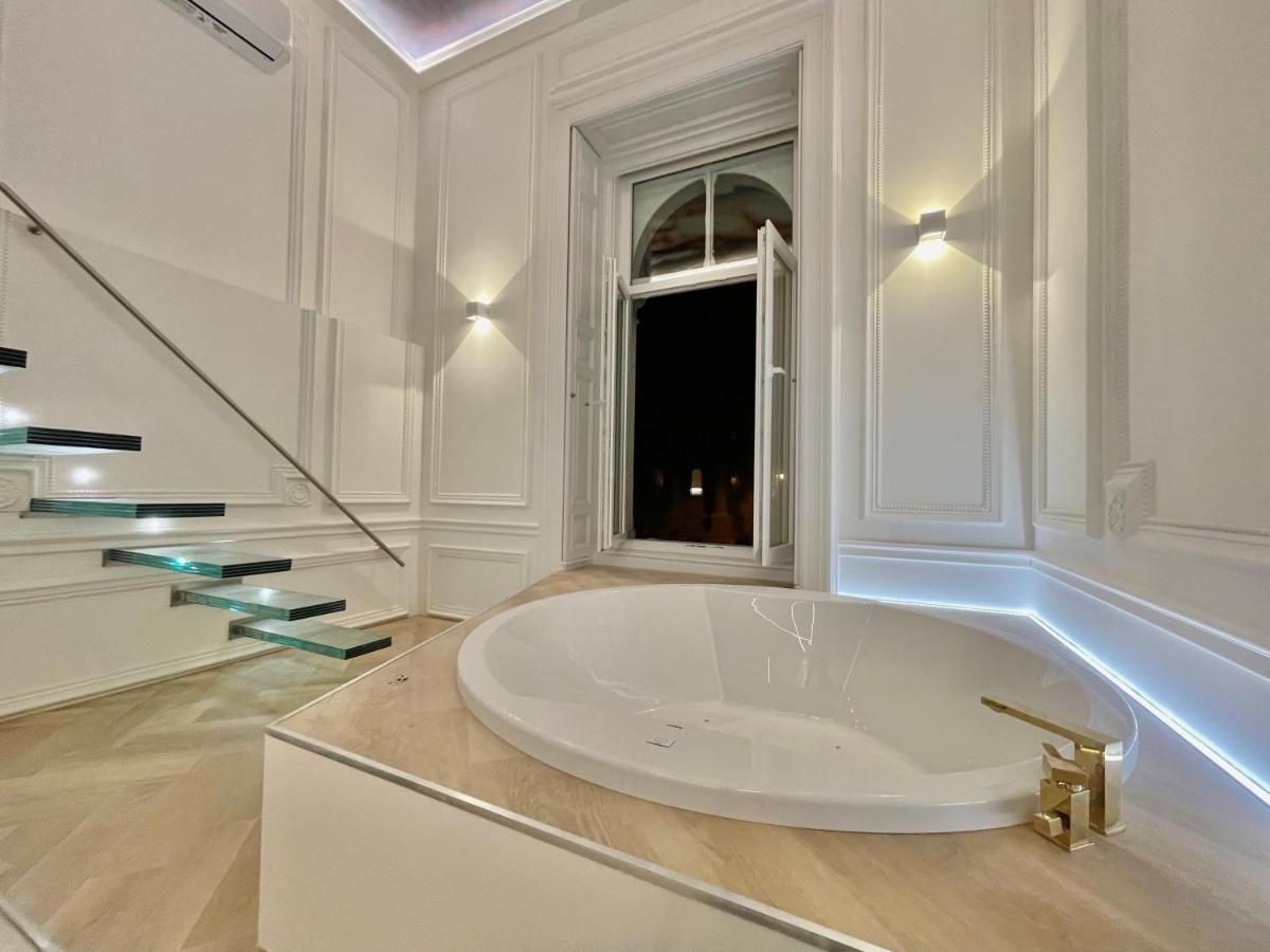 Top Luxury Suites Βουδαπέστη Εξωτερικό φωτογραφία